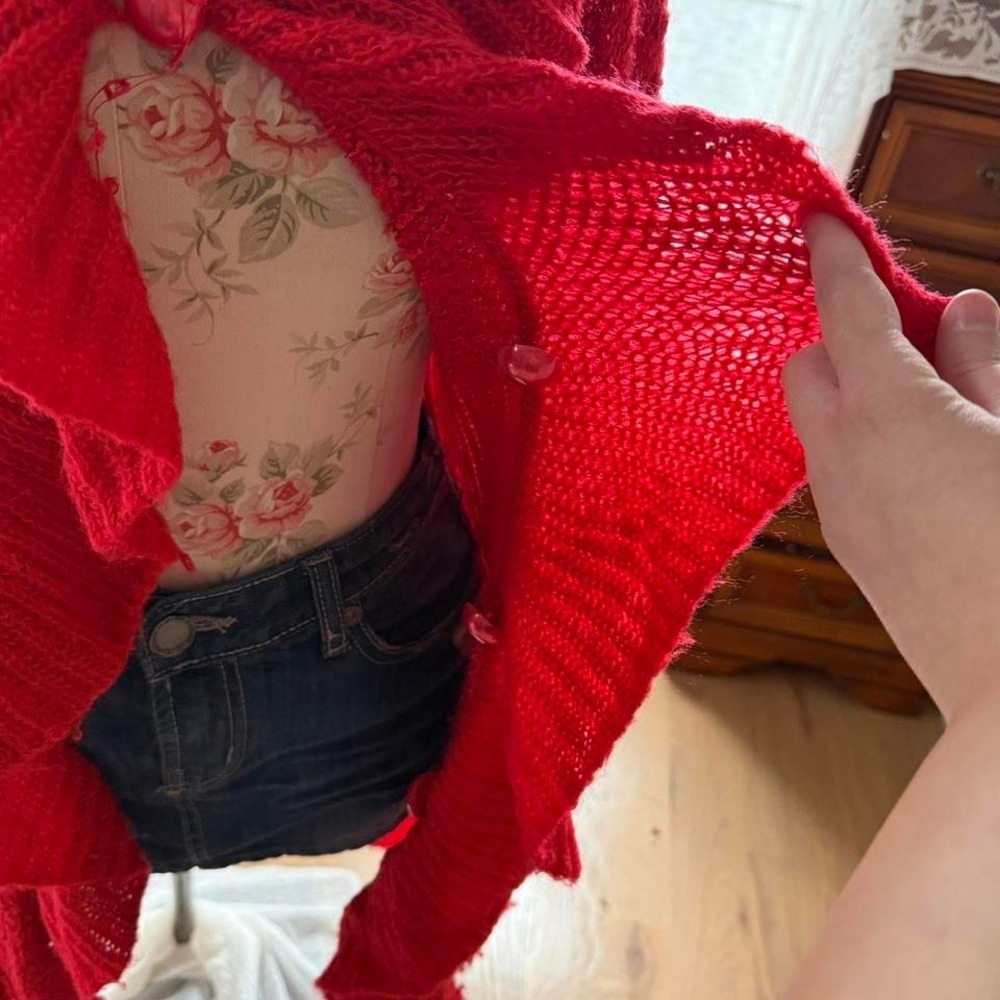 red‎ ruffle fairy duster cardigan  Y2K alison sheri red knit ruffle cardigan - Picture 3 of 8